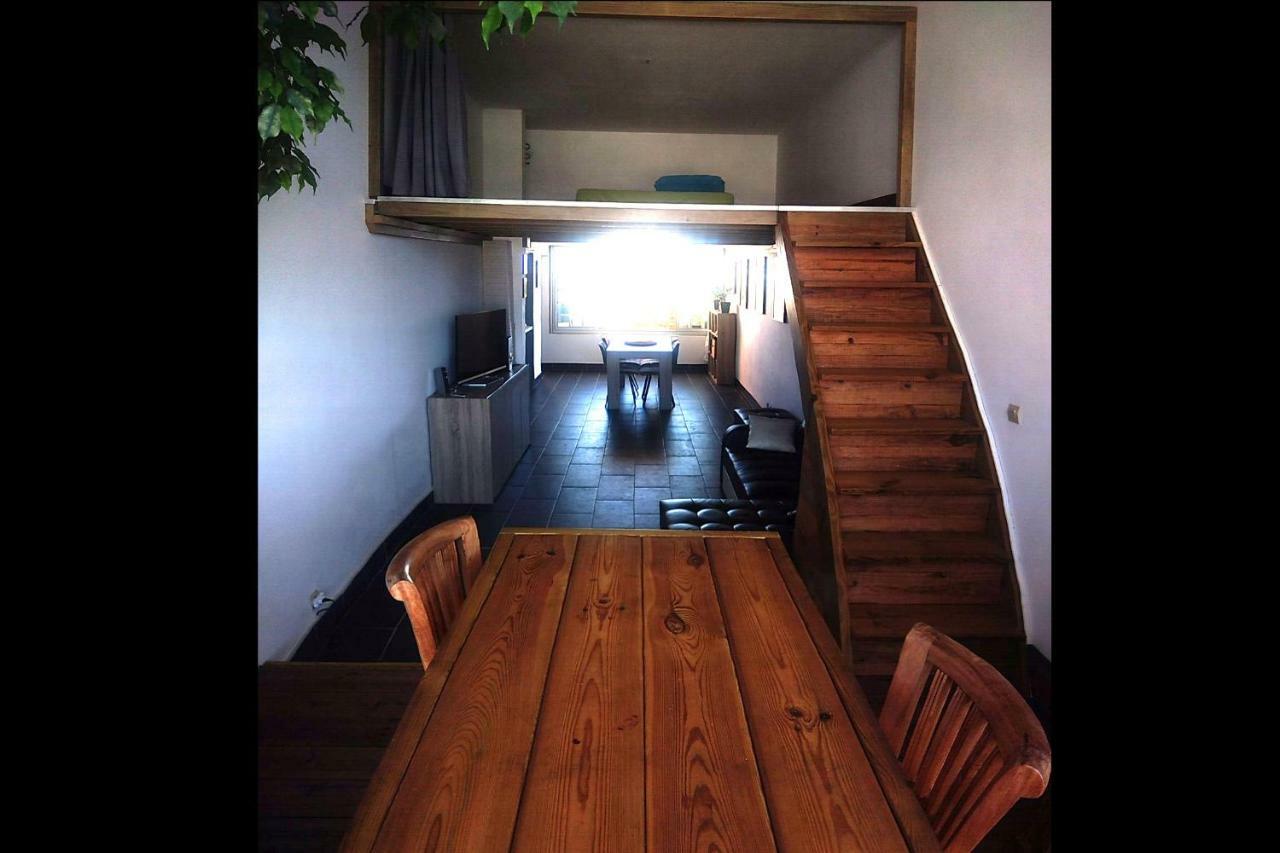 Loft Mezzanine Verriere Avec Vue Apartment Сен Дьони Екстериор снимка